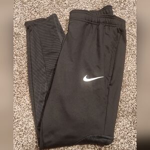 Nike Women's Dri-Fit Strike 23 Pant